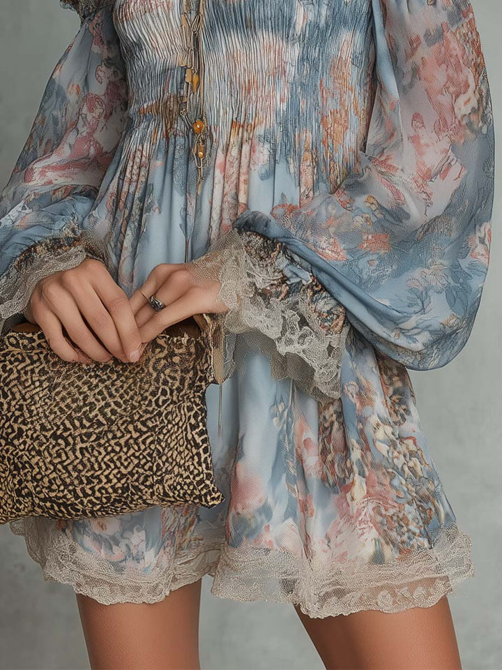 Elsie | Gathered Raso Spalle Scoperte Mini Abito with Romantic Florals