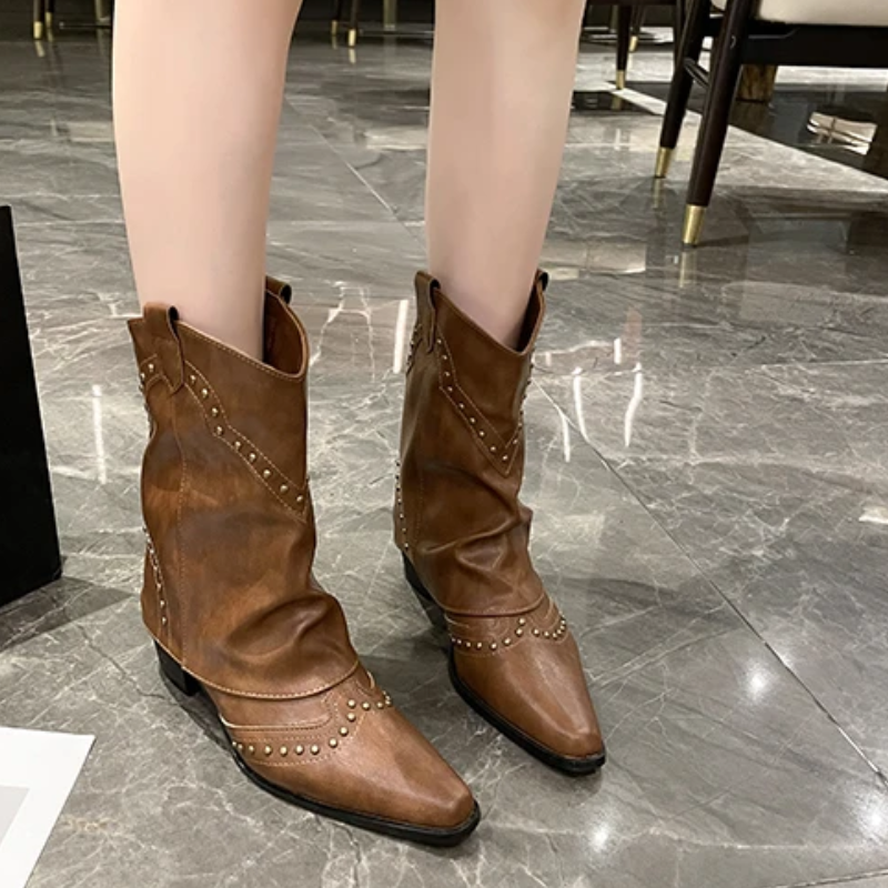 Sierra | Studded Western Stivali