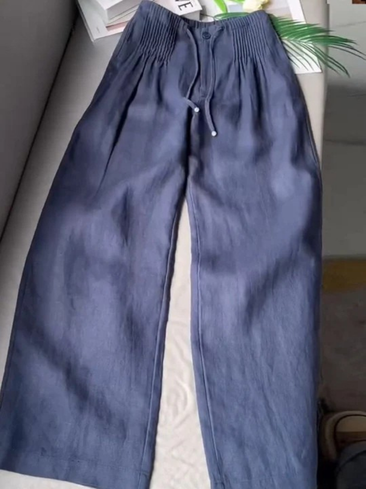 Zora | Flowing Gamba Larga Pantaloni with Shirred Waist