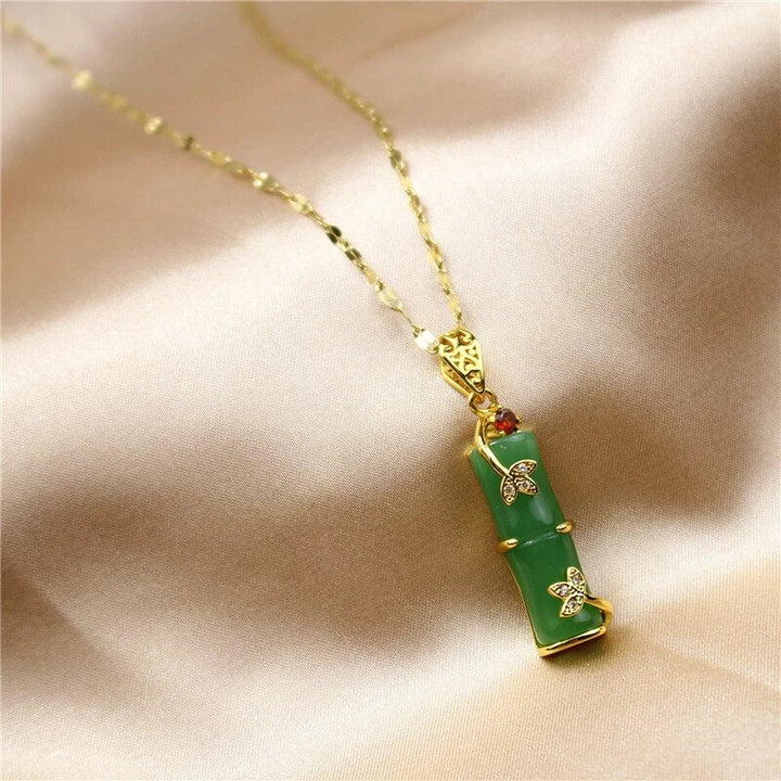 Jade | Collana Amuleto