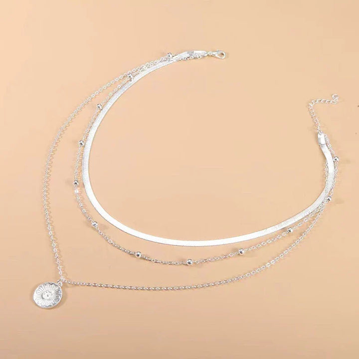 Triple Collana