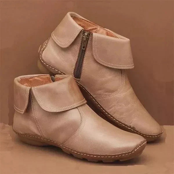 Erica | Women's Classico Non-Slip Ankle Stivali