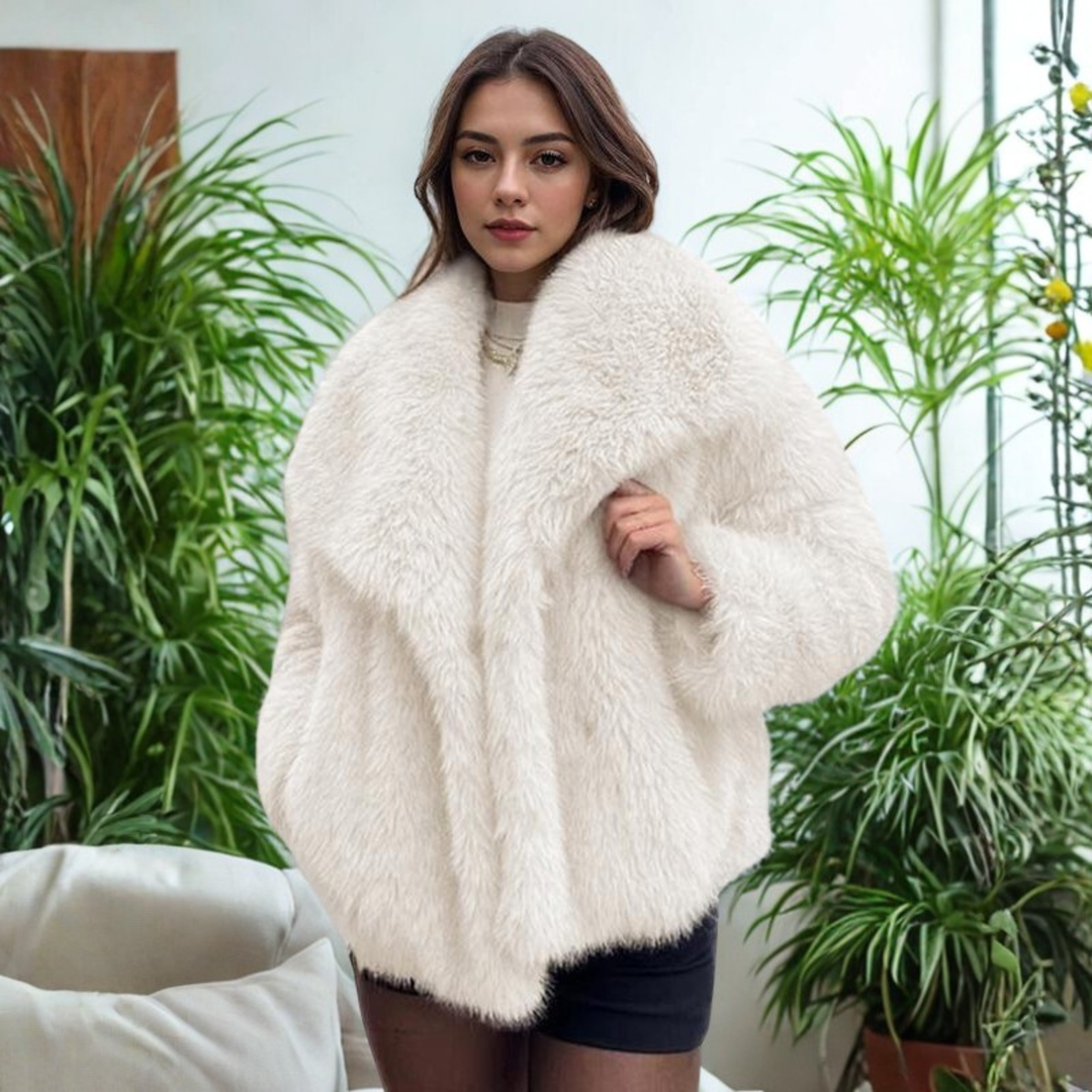 Corrine | Fuzzy Collar Cappotto