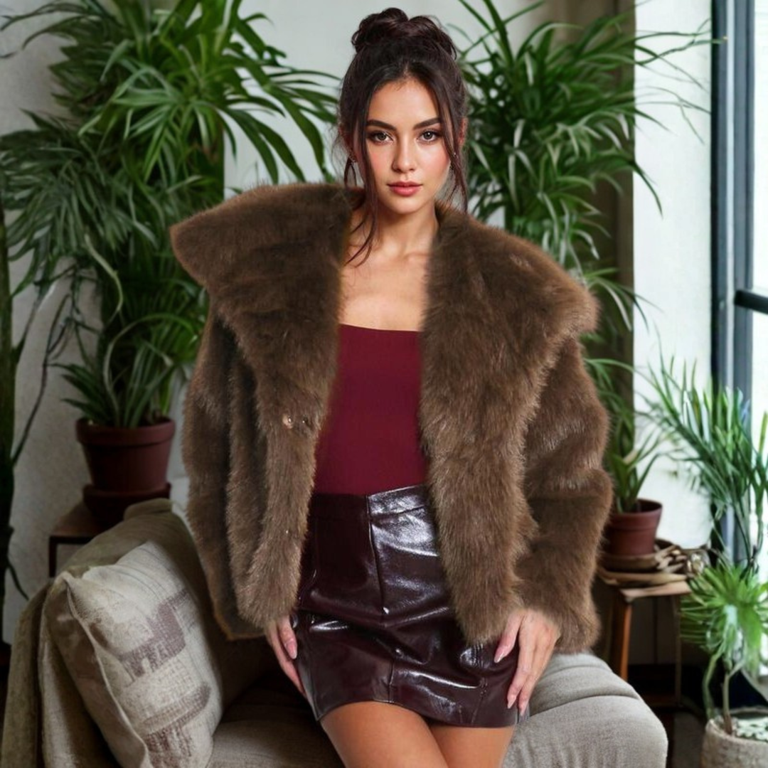 Corrine | Fuzzy Collar Cappotto