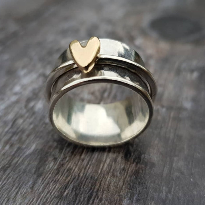 Argento Anello with Golden Heart