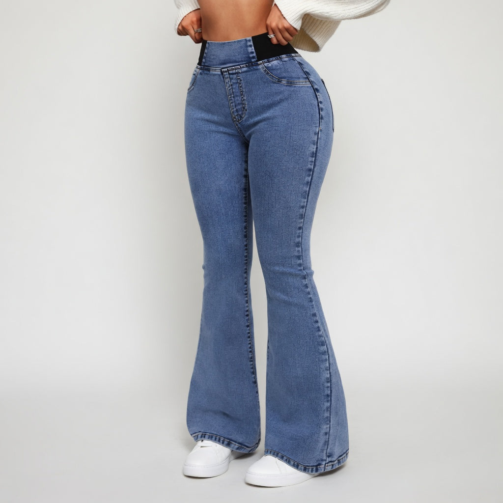 Tayla | Sculpting a Vita Alta Flare Jeans