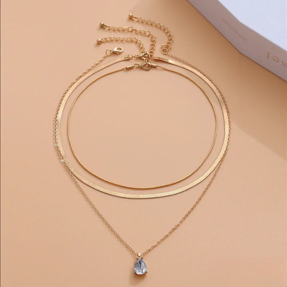 Layered Collana with Oro-Coloured Zirconia Pendant