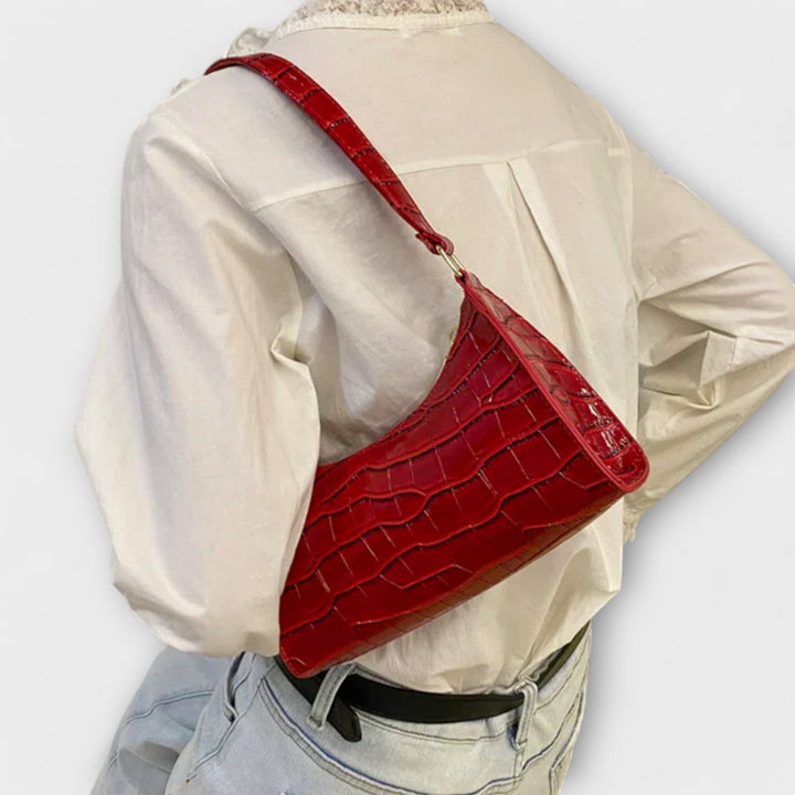 Elandria | Glossy Shoulder Borsa