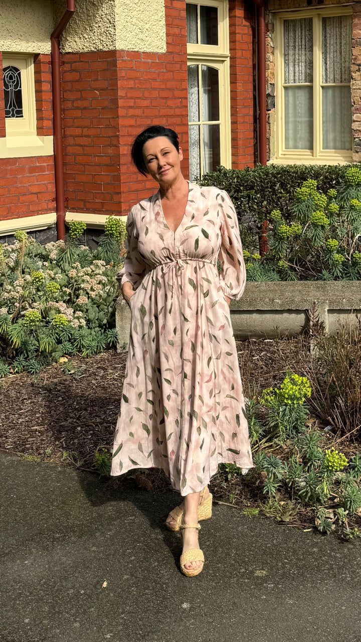 Beatrice | Wrap Front Midi Abito