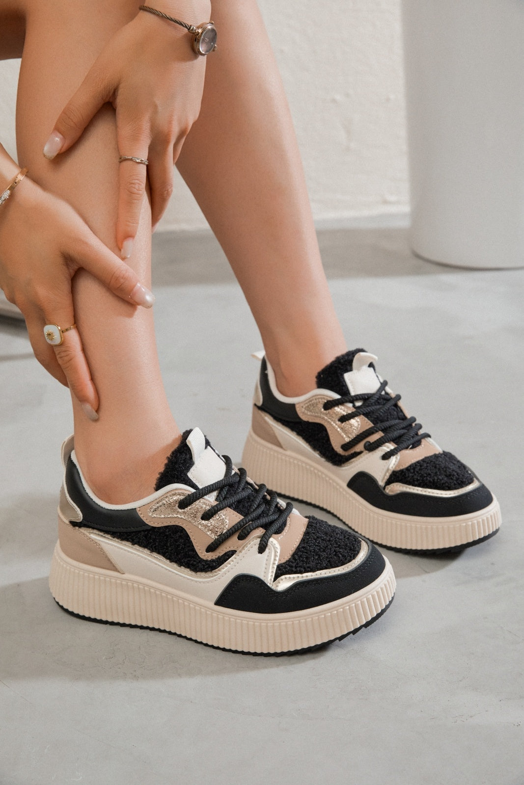 Undine | Sneaker con Zeppa Nera
