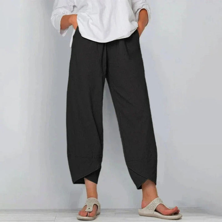 Gilly | Chic Pleated Estate Pantaloni with Pockets