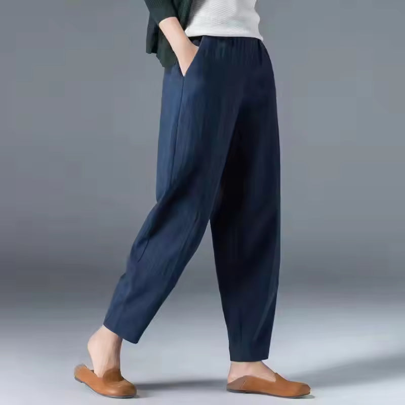 Irene | Leggero Estate Pantaloni with Pleated Front