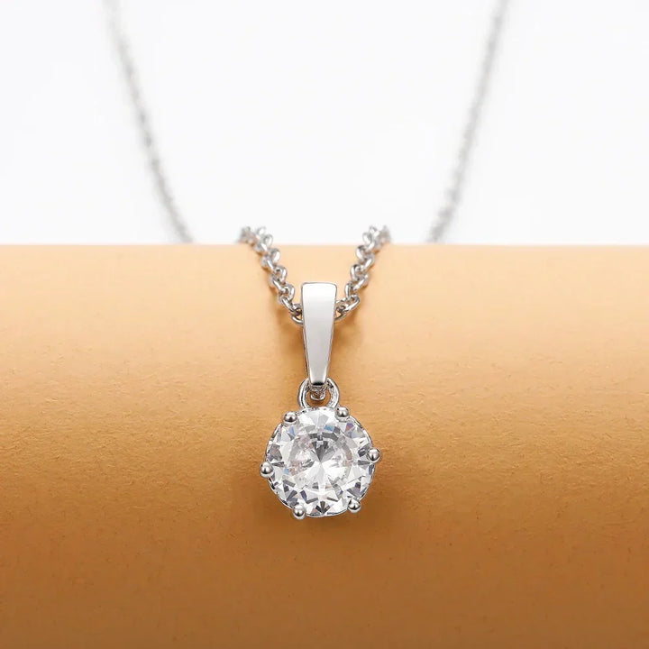 Collana Classico con Ciondolo in Zirconia