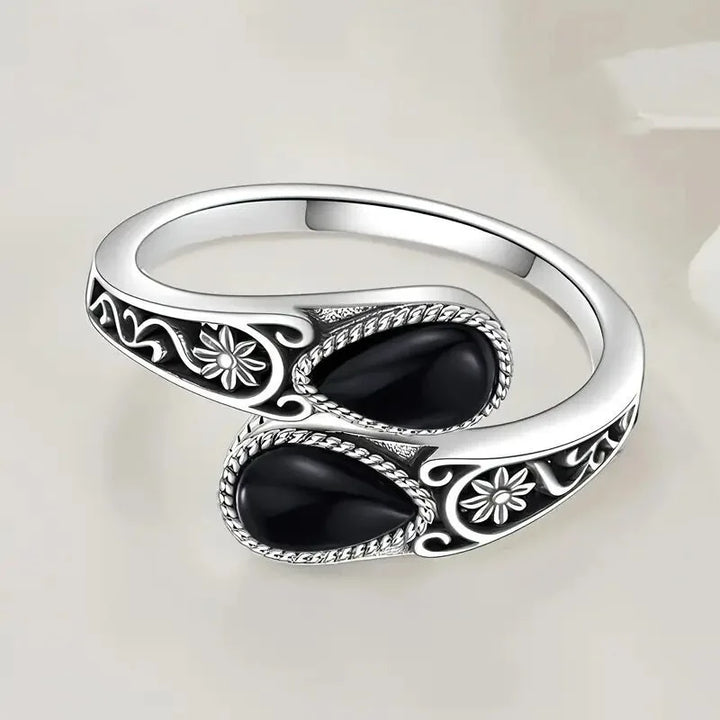 Elegante Anello with Moonstone Blossom
