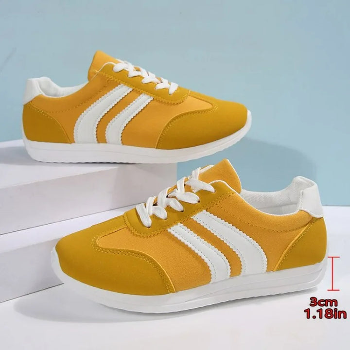 Blythe | Leggero Walking Sneaker