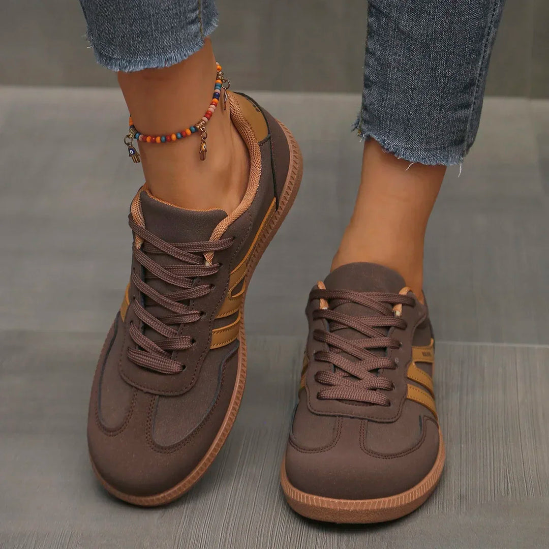 Reese | Retro Stripe Sneaker