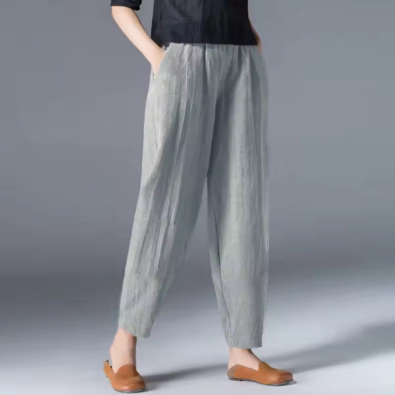 Irene | Leggero Estate Pantaloni with Pleated Front