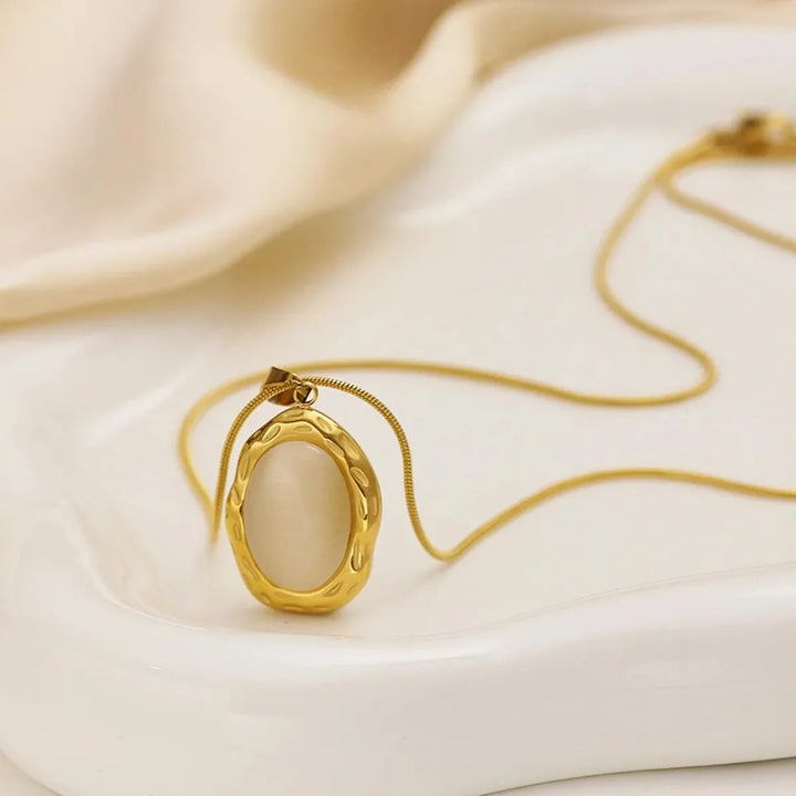Collana Placcato Oro con Opale Œil di Chat Ovale