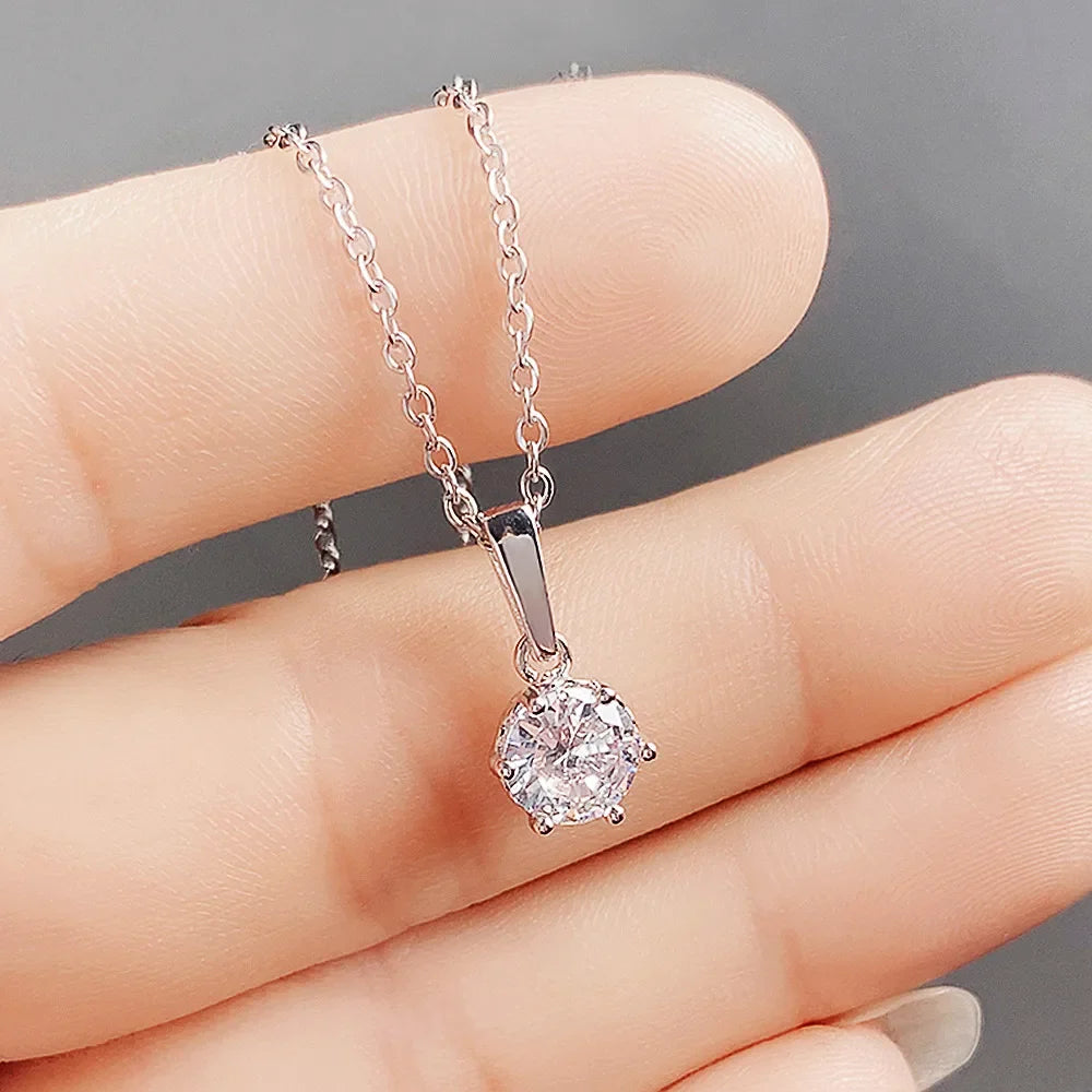 Collana Classico con Ciondolo in Zirconia