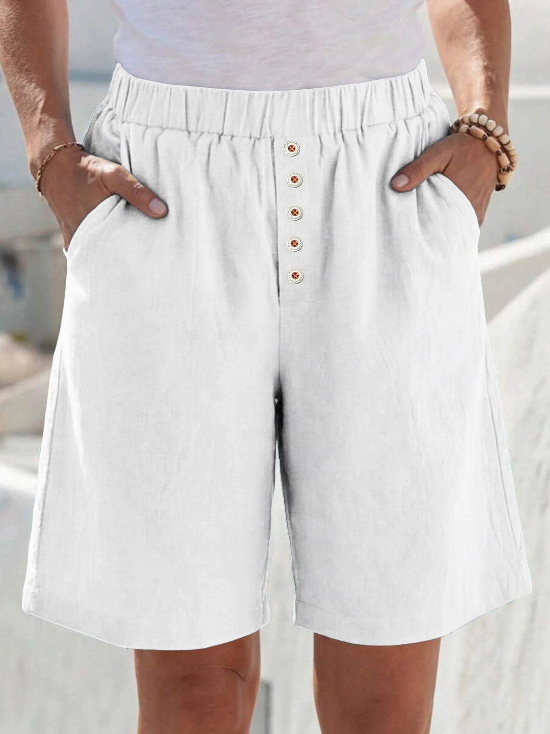 Marlowe | Buttoned Lino Shorts