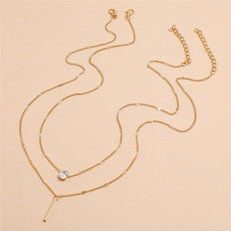 Vintage Collana Completo with Oro Pendant