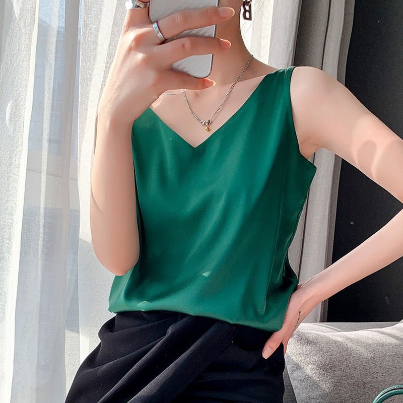 Zola | Minimalist Scollo a V Tank