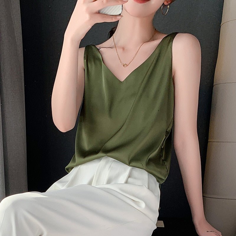 Zola | Minimalist Scollo a V Tank
