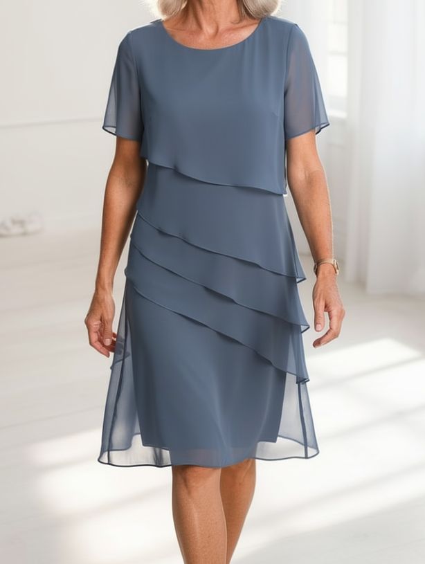 Daphne | Layered Round-Neck Manica Corta Midi Cocktail Abito