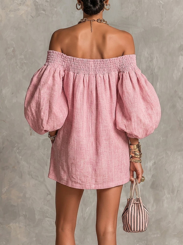 Emily | Rosa Trapeze Mini Abito with Lantern Sleeves and Spalle Scoperte Neckline