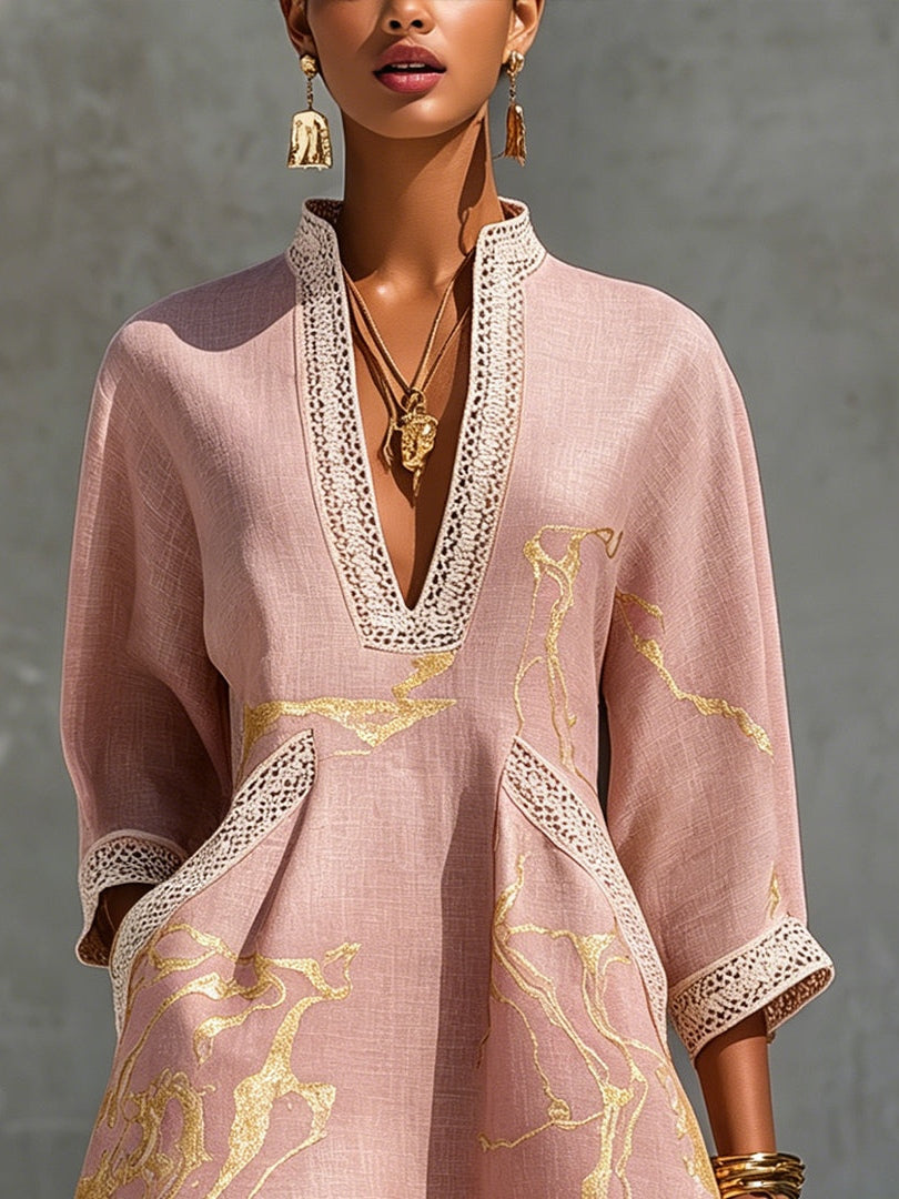 Freya | Rosa Crochet Pizzo Mini Abito with Oro Motifs and Scollo a V