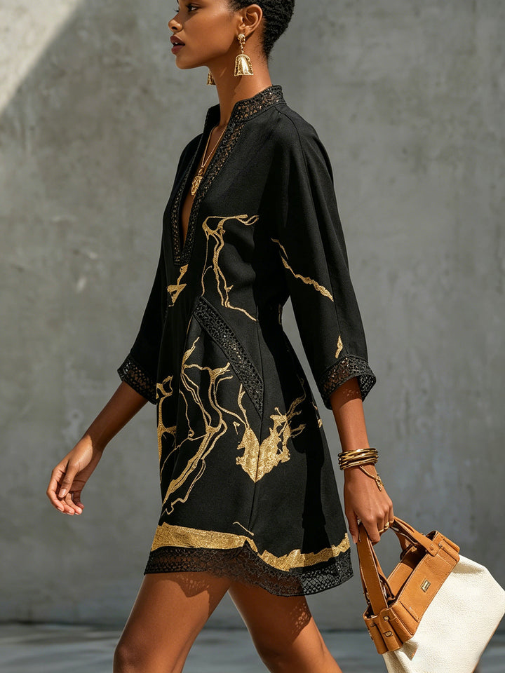 Maya | Nero Crochet Pizzo Mini Abito with Oro Motifs and Scollo a V