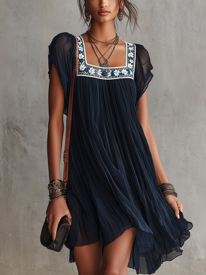 Grace | Pleated Raso Mini Abito with Blu Blu Navy Floreale Embroidery