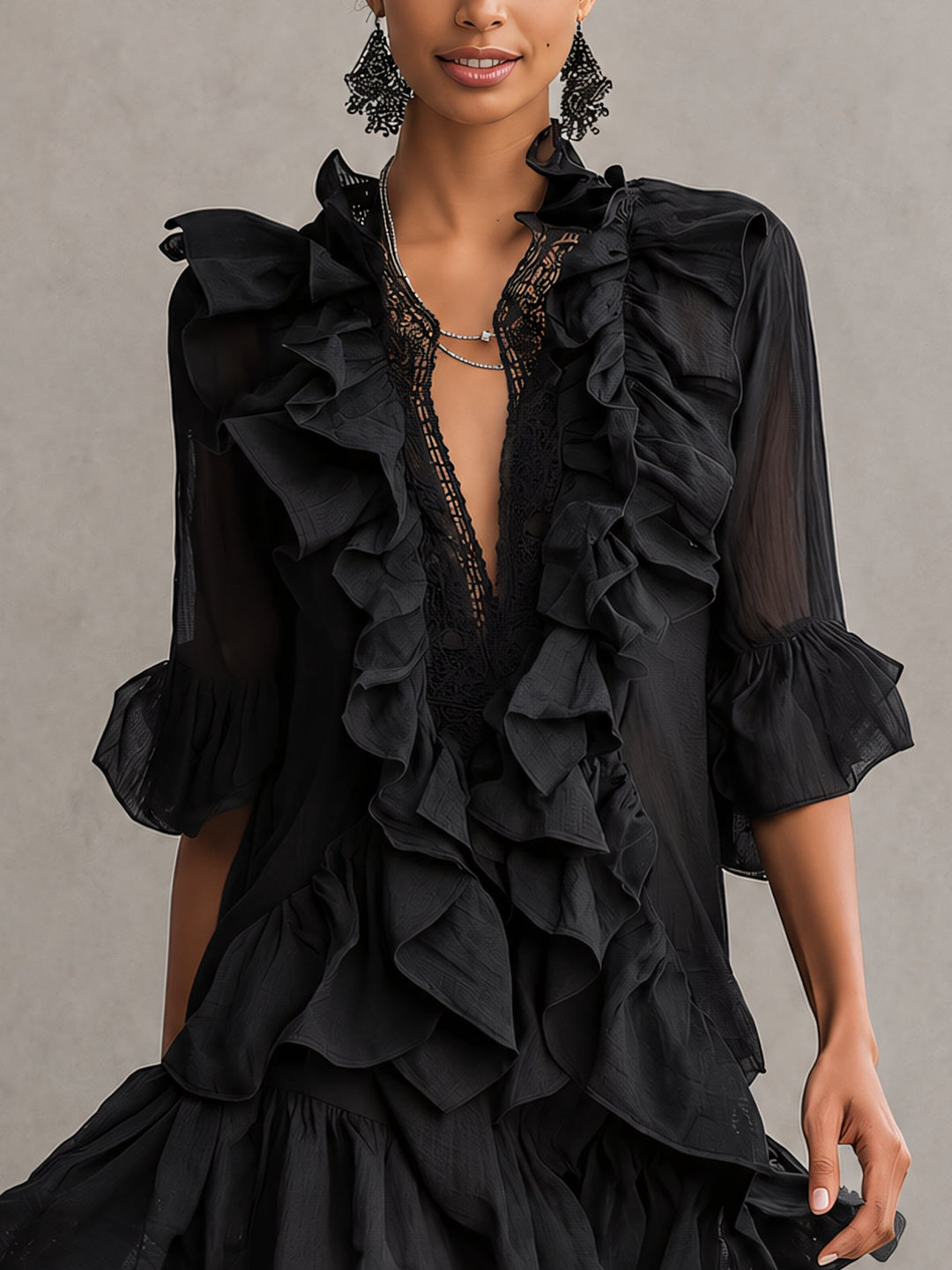 Clara | Nero Raso Ruffle Mini Abito