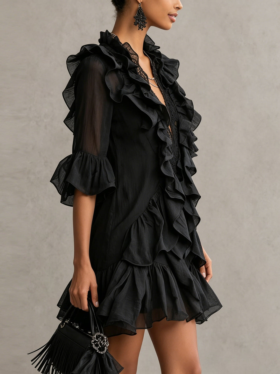 Clara | Nero Raso Ruffle Mini Abito