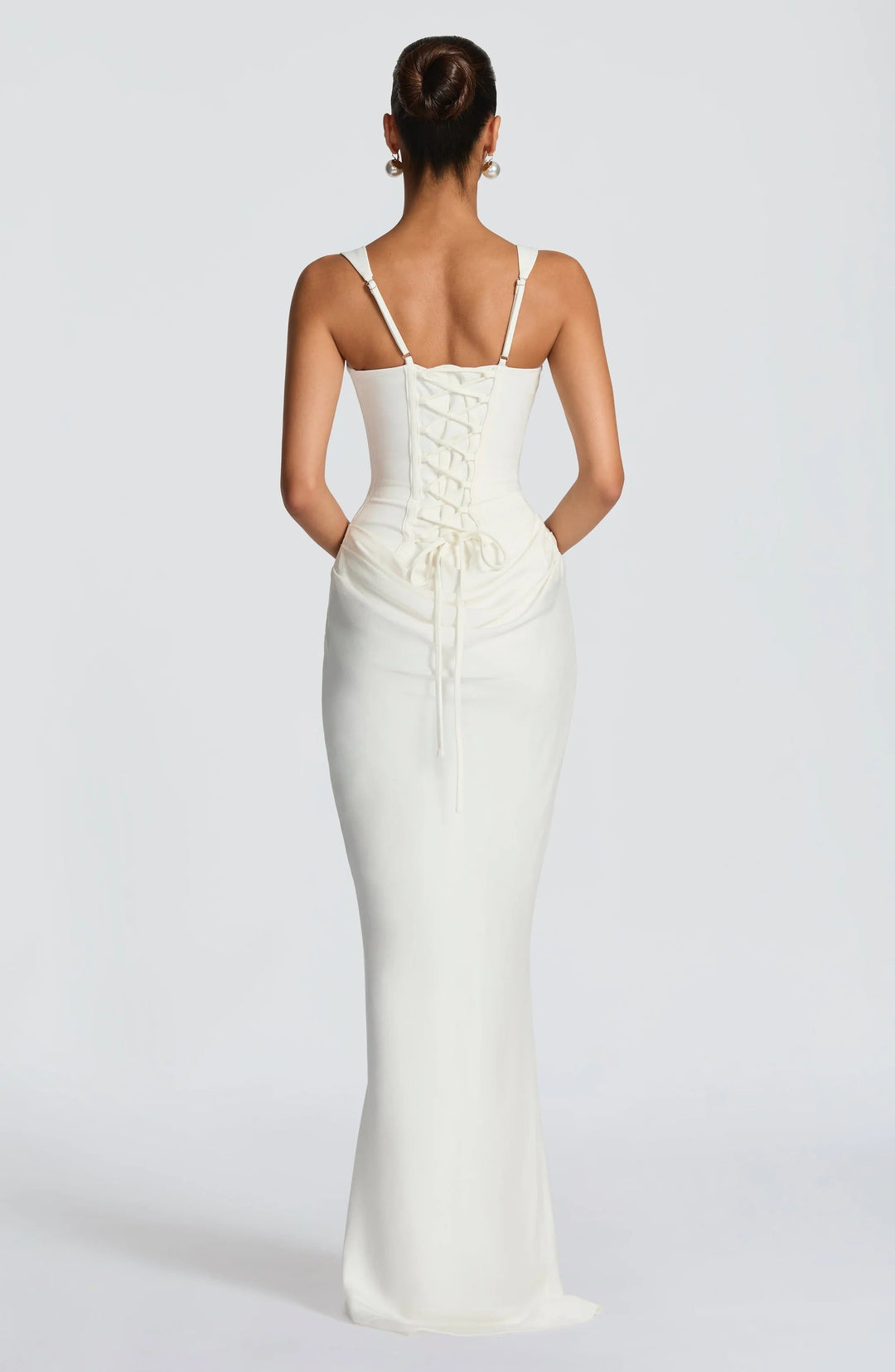 Alina | Abito Maxi in Raso con Corsetto e Scollo Quadrato