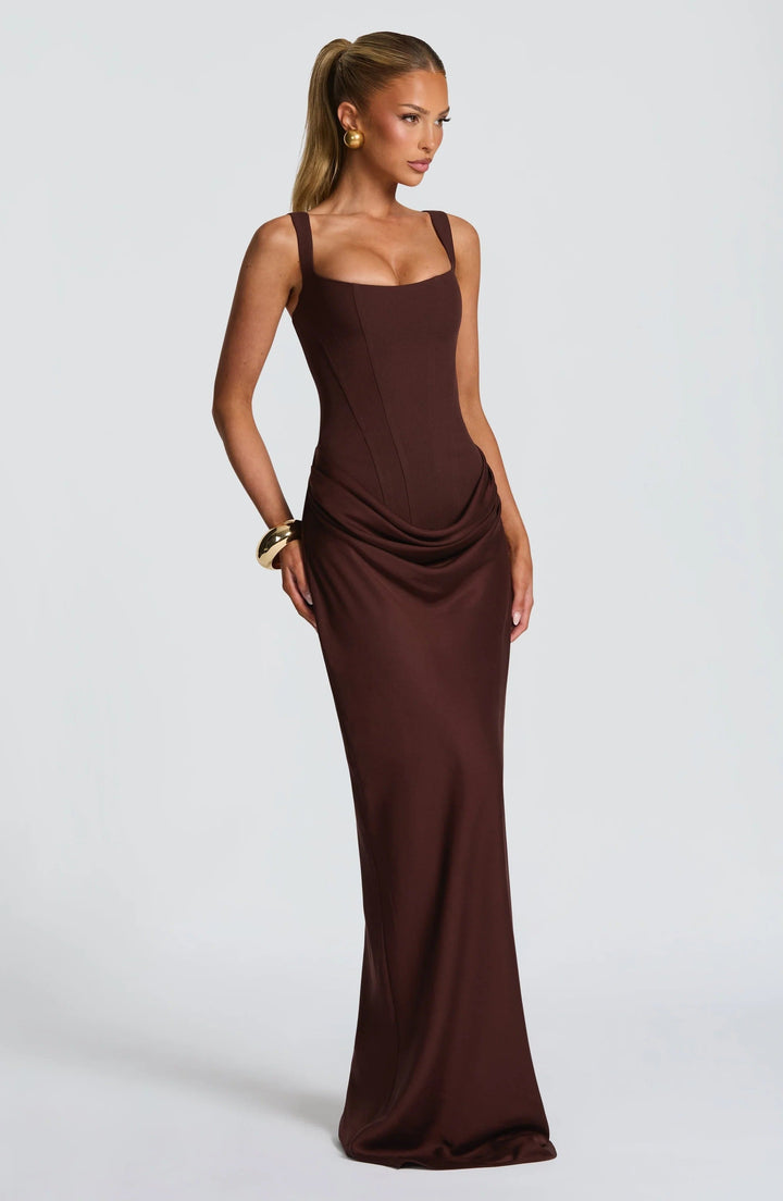 Alina | Abito Maxi in Raso con Corsetto e Scollo Quadrato