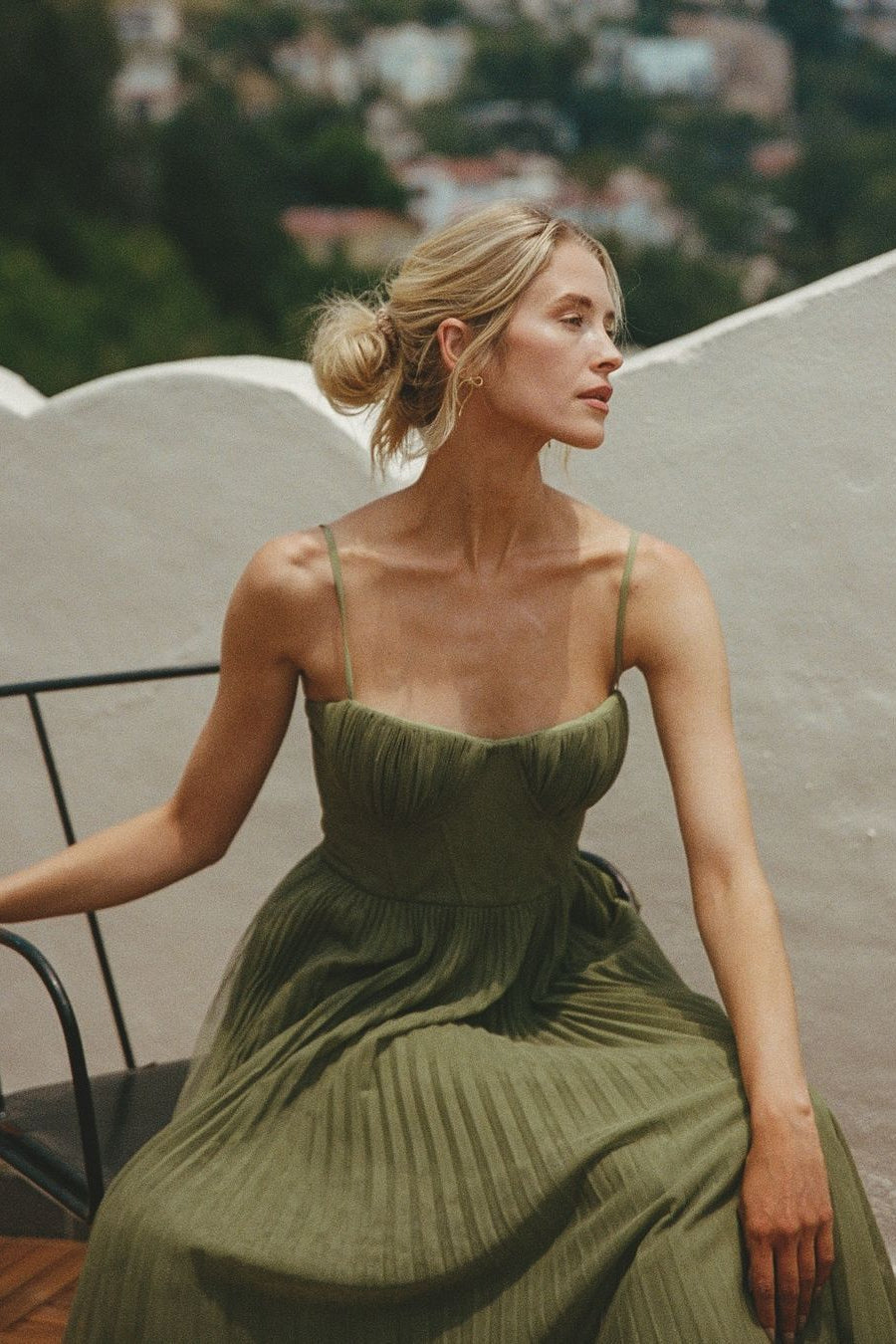 Daria | Abito Maxi Plissettato con Corsetto e Scollo a Cuore