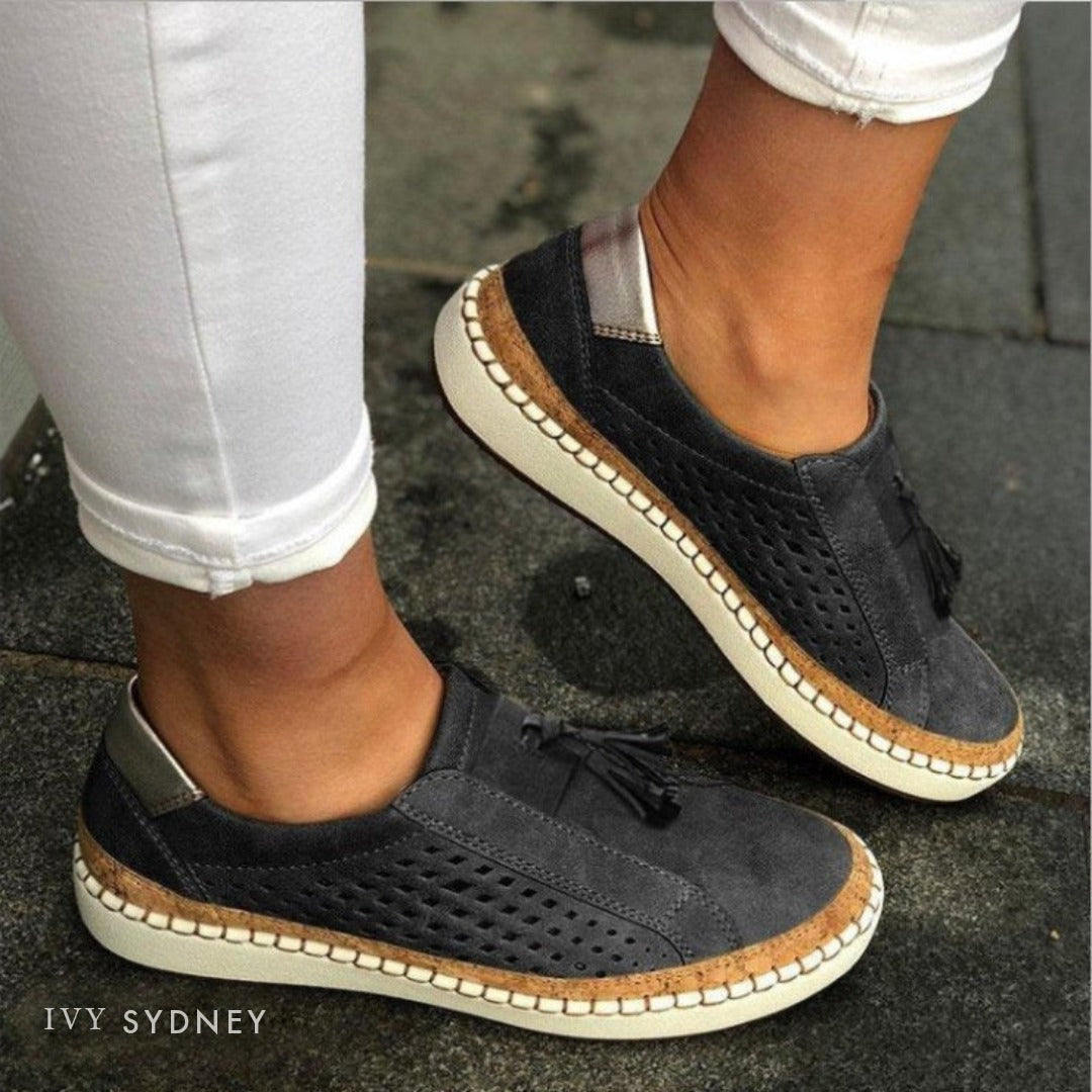 Emma orthopedic comfort slip-ons in Black