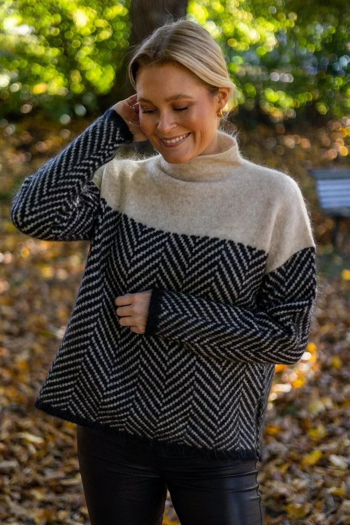 Gia | Lusso Cashmere Turtleneck Jumper