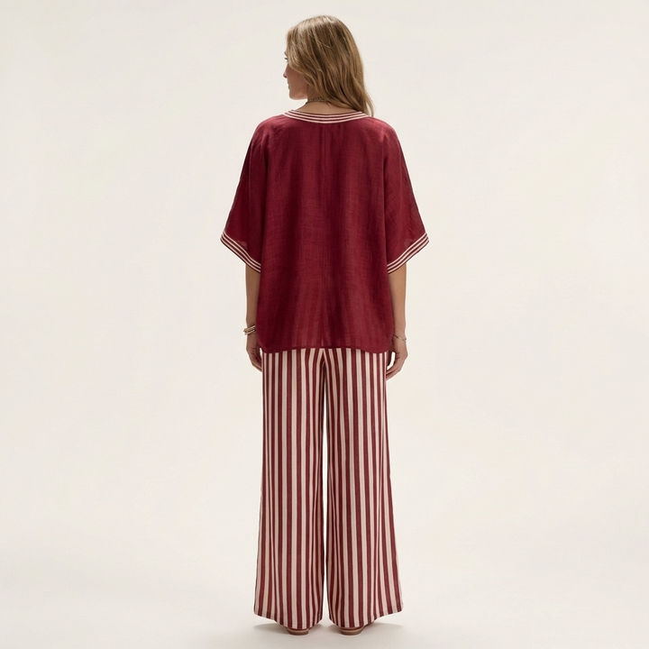 Juliana | Scollo a V Varsity Top & Stripe Gamba Larga Completo