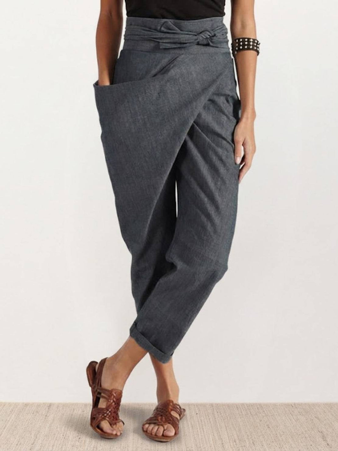 Vida | Sculpted High Waist Wrap Front Tapered Pantaloni