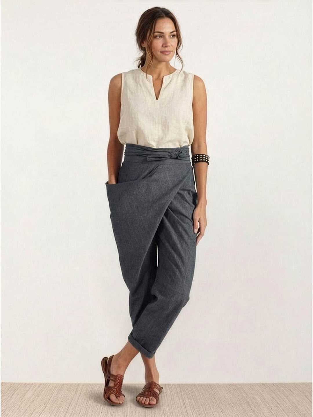Vida | Sculpted High Waist Wrap Front Tapered Pantaloni