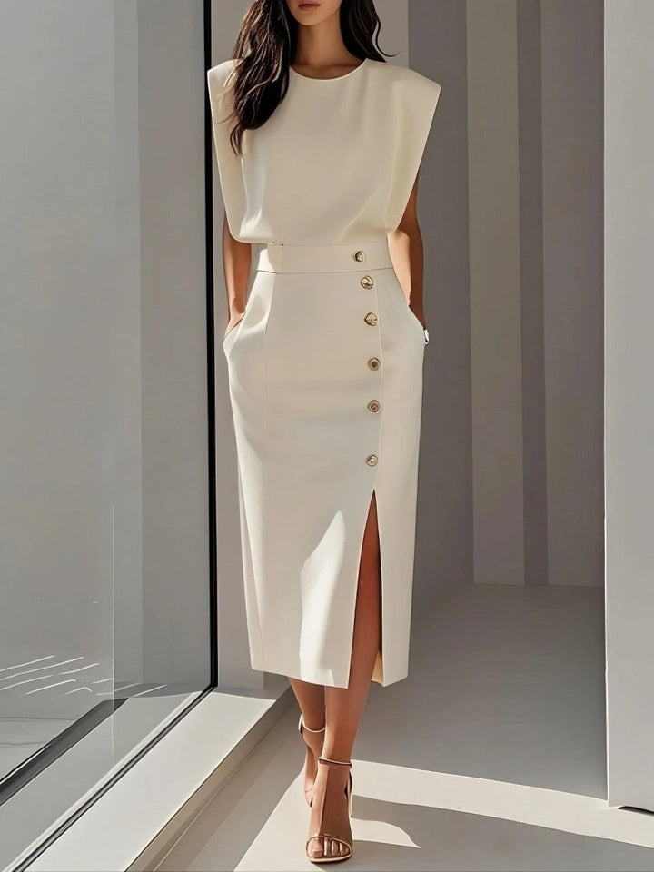 Briar | Elegante Round Neck Midi Abito with Slit