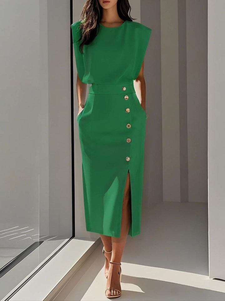 Briar | Elegante Round Neck Midi Abito with Slit