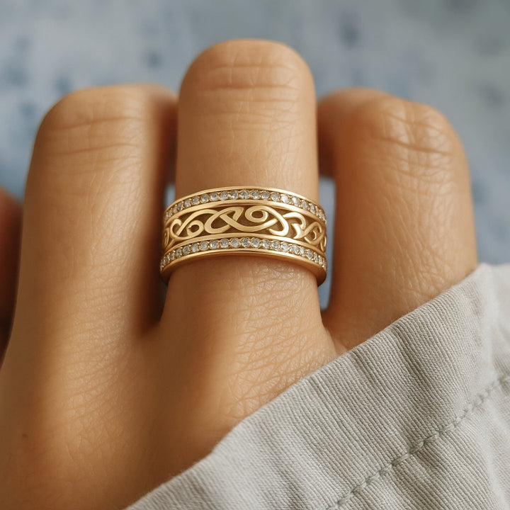 Oro Anello Hollow Leggero