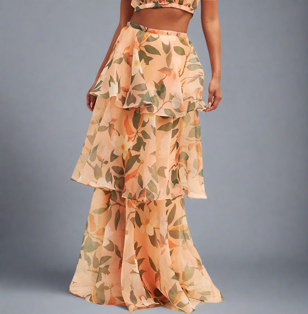 BloomAura | Abito da Festa a Balze con Collo Halter