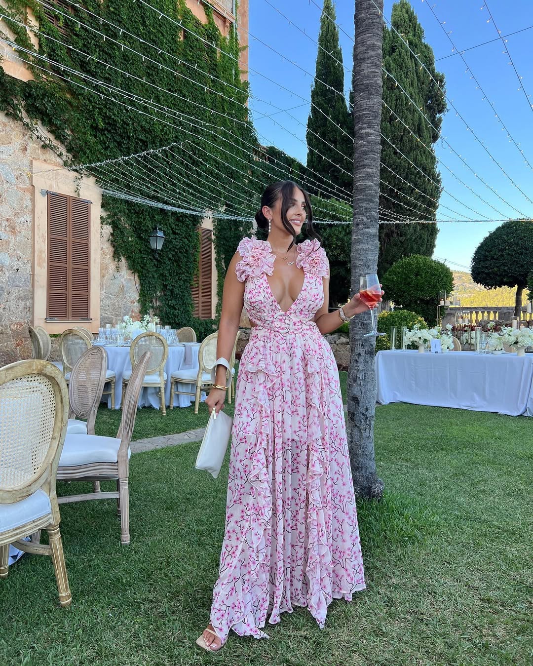 Maeve | Abito Maxi Floreale con Fiori 3D e Cut-Out