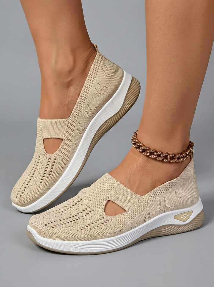 Bess | Supportive Panna Non Slip Orthopedic Comfort Sandali