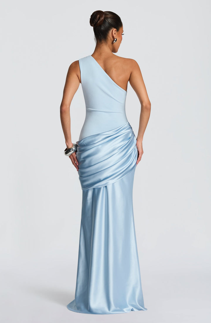 Ophelia | Abito Maxi in Raso Monospalla Arricciato