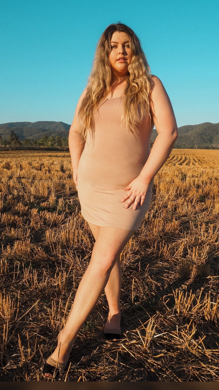 Kit | Almond Bamboo Slip Abito